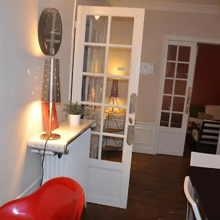 Justabed Hostal Malakoff